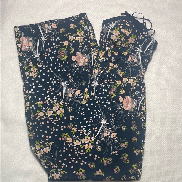 Band of Gypsies Women’s Navy Floral Spaghetti Strap Jumpsuit with Soft Corset - Picture 4 of 5